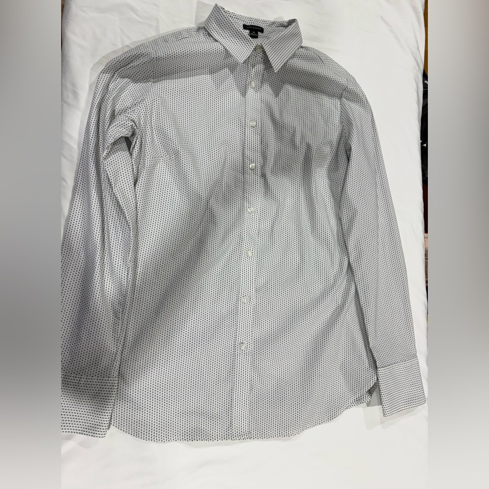 Ann Taylor Black and White Button Down Shirt